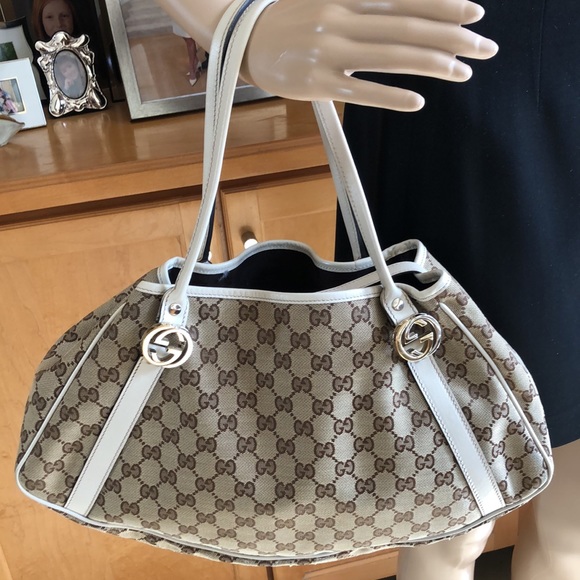 COPY - Authentic Gucci medium GG Twins Canvas Tote - Picture 3 of 15